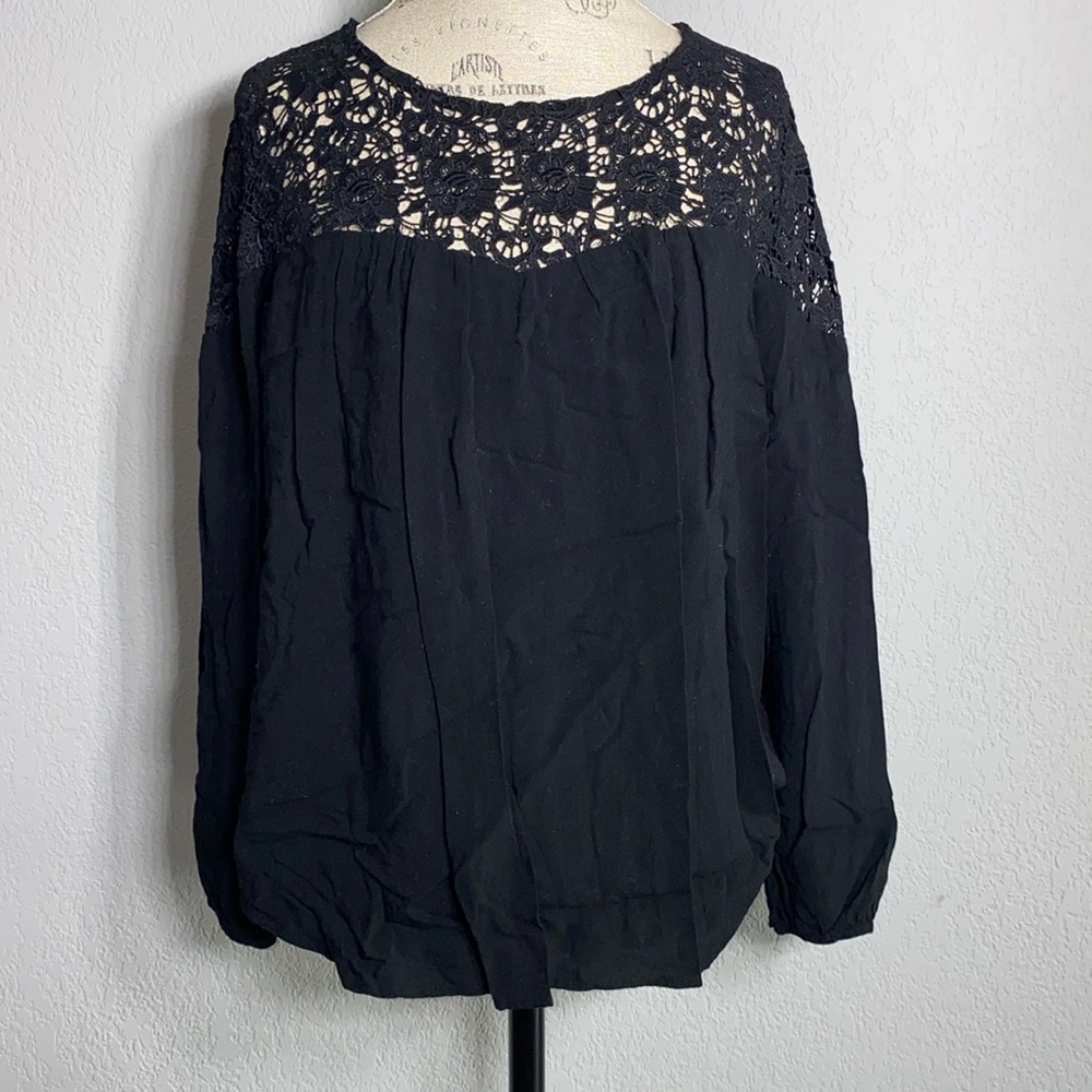 ON Detailed LongSleeve Blouse